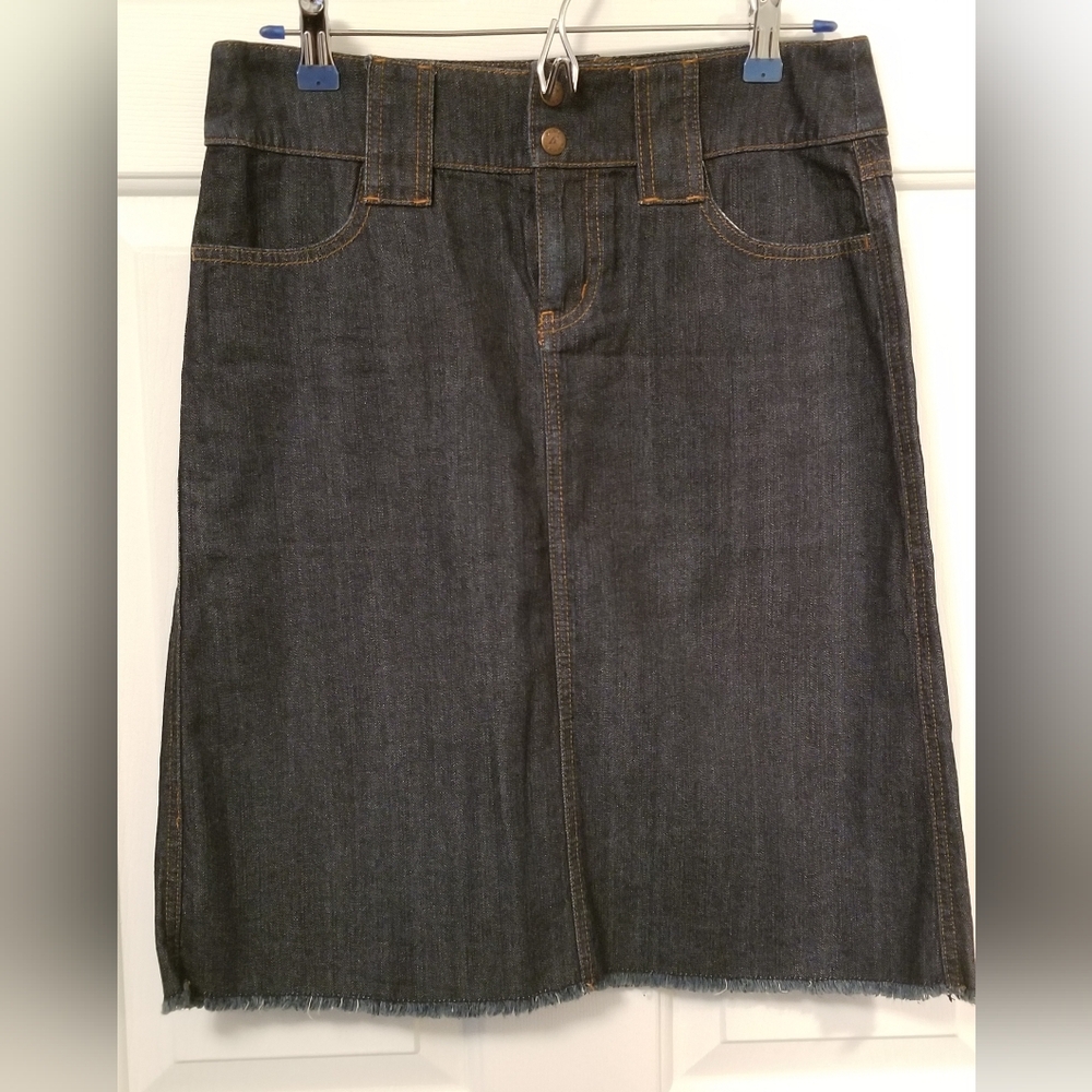 DKNY Denim A-Line Skirt Size 2